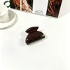 Pinza para el Cabello Brillante de Moda y Sencilla con Lunares Blancos y Negros, Elegante Pinza de Tiburón Semi-Circular para Recogidos en la Parte Posterior de la Cabeza