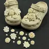 Diapositivas de resina de dibujos animados para zapatos con forma de helado y dona, accesorios versátiles y lindos para zuecos, piezas decorativas DIY, desmontables