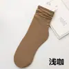 Calcetines para Mujer Delgados Color Sólido Frescos Transpirables Cómodos Verano Media Pantorrilla Estilo Coreano Calcetines Arrugados para Mujer en Ice Socks Factory Venta al por Mayor