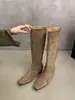Botas de gamuza de tacón alto y punta fina, colección otoño/invierno 2026, estilo coreano retro y a la moda, diseño de nicho, efecto adelgazante, botas largas
