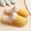 Chinelos de Algodão de Inverno Uso Doméstico Interno Quente Pelúcia Espessado Casal Leve Uso Externo Sapatos Pós-parto Fabricante Atacado