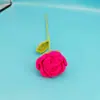 Ramo de rosas de lana tejido a mano flor artificial simulación rosa terminado regalo de rosa para el Día de San Valentín transfronterizo