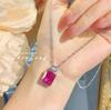 Moda Entrada Lujo Diamante Alto Carbon Paloma Rojo Azúcar Colgante Botella Perfumada Diseño Simple Todo Fósforo Rojo Corindón Collar Mujeres
