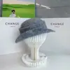 Sombrero Elegante Blanco Crudo Estilo Hepburn Francés para Mujer Otoño Retro Borde Rizado Estilo Dorado Circunferencia de Cabeza Grande Sombrero de Pescador