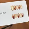 Juventud Eterna Ámbar Dorado Marrón Ojo de Gato Uñas Portátiles, Hechas a Mano con Piedras Preciosas Brillantes Estilo Corto, Pegatinas de Uñas de Alta Gama