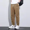Calças Jogger Cargo da Moda em Seda Gelo de Secagem Rápida para Homens, Caimento Solto, Calças Casuais de Verão, Novo Estilo Fino de Verão Masculino 2025