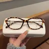 Gafas de Lectura de Moda con Montura Cat-Eye para Mujer, Anti-Luz Azul, Estilo Moderno, Se Pueden Usar Sin Maquillaje, Gafas de Lectura Ultraligeras y Elegantes