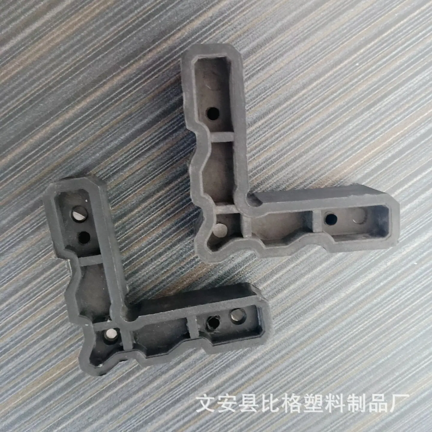 18bf0411465de721997174ed93a65f