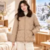 Abrigo de algodón con forro de piel sintética estilo mamá para otoño e invierno, chaqueta de cuero sin lavado, nueva moda para mujer, abrigo de algodón elegante y cálido