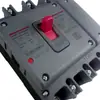 Interruptor automático de caja moldeada Delixi CDM3s-4300 interruptor de aire 4P aire abierto interruptor automático trifásico de cuatro hilos
