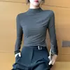 Camisa Base Marrom de Gola Alta Meia-altura Feminina Outono e Inverno Roupa de Baixo Nova Primavera e Outono Camiseta Fina de Manga Longa Top Estilo Ocidental