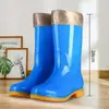Botas de lluvia de algodón de caña alta antideslizantes con forro polar, zapatos impermeables, zapatos de goma, cubrebotas, botas de agua para mujer, zapatos cálidos para cocina de adulto, zapatos para sembrar arroz