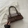 Bolso Cuadrado de Moda Transfronterizo con Remaches Estilo Motociclista para Mujer 2026 Nuevo Bolso de Hombro Retro de Gran Capacidad