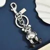 Llavero de Metal de Oso en Patineta de Moda, Diseño Creativo de Gama Alta de Nicho, Regalo Personalizado de Colgante para Llave de Coche