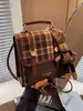 Mochila da Moda Xadrez Retrô Versátil Estilo Estudante Campus para Mulheres Casual Personalidade Fashion Nova Bolsa de Ombro Dupla