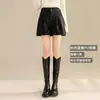 Shorts de Couro PU Marrom para Mulheres Outono e Inverno 2025 Novo Cintura Alta Efeito Emagrecedor Linha A Perna Larga Roupa Externa Casual Shorts de Couro