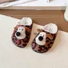 Chinelos de Pelúcia Grossos para Cães Pequenos para Meninos e Meninas, Novos Chinelos de Algodão Outono/Inverno para Interior e Exterior, Pais e Filhos