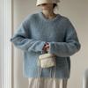 Suéter Pulôver de Lã Bouclé Cor Sólida Gola Redonda Feminino 2025 Outono e Inverno Novo Estilo Loose Coreano Cruzado Estilo Preguiçoso Suéter de Tricô