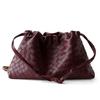 Bolsa de Ombro Corrente de Pele de Ovelha Nuvem Saco de Lixo Moda Artesanal com Cordão Bolsa Transversal Simples Feminina