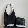 Venta al por mayor del fabricante Otoño e Invierno Nuevo Retro Maillard Gran Capacidad Bolso de Hombro para Commuter Textura Mate Bolso Tote