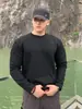 Camiseta Negra de Manga Larga con Hombro Derecho Cleanfit para Hombre, Capa Base de Otoño, Camisa para Vestir por Debajo, Sudadera Pesada Estilo Retro Americano