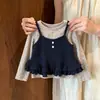 Ropa de otoño para niños estilo coreano: Un conjunto de camisola con estampado floral de moda y camiseta de manga larga para niñas, perfecto para usar en capas y crear un look lindo