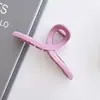 Pinza para el pelo de niña coreana de 11 cm, Pinza para el pelo elegante y simple con forma de cruz de resina mate, Pinza para el pelo de tamaño mediano