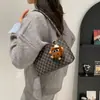 Moda para Viajes Cotidianos Retro Casual Primavera 2026 Nuevo Colgante Casual Simple Gran Capacidad Portátil al Hombro Bolso Cuadrado Pequeño