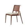 Cadeira de Jantar Nórdica Retrô Madeira Maciça Hotel Restaurante Estilo Wabi-Sabi Estofada Macia Cadeira de Rattan para Lazer Cadeira de Rattan Simples de Designer