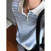 Camiseta de punto de manga corta con bloques de color para hombre, cuello tipo polo, rayas caladas, tacto de alta gama, estilo 'old money', top casual holgado