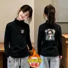 Camiseta de Manga Larga para Niña Otoño/Invierno 2026 Nuevo Estilo Niña Pequeña Térmica Polar Cepillado Capa Interior Volantes Casual Camiseta Base