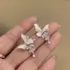 Estilo Suave y Elegante, Diseño de Nicho, Exquisitos Pendientes con Borla de Mariposa y Diamantes Brillantes, Modernos y de Alta Gama, Pendientes de Lujo Ligero