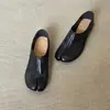 ¡Novedades de Primavera! Zapatos Retro de Casco de Cerdo con Dedos Divididos para Mujer, Nuevo Estilo Casual 2026, Aumentadores de Altura, Zapatos de Cuero de Tacón Bajo de Doble Uso
