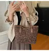 Bolsa Feminina Fashion Grande Capacidade Bolsa Grande 2026 Novo Estilo Bolsa Versátil Fashion de Ombro Único de Mão para o Dia a Dia Bolsa Tote com Temperamento