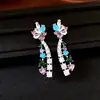 Conjunto de Brincos e Colar com Pingente Geométrico Flor de Gota d'Água Triângulo de Zircônia Cúbica Prateada Joias Versáteis de Luxo Leve de Alta Qualidade
