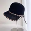 Chapéu de pescador fino com alça fina e laço, color block, estilo japonês, para mulheres, chapéu de malha respirável versátil de verão, chapéu bucket com proteção solar, moderno