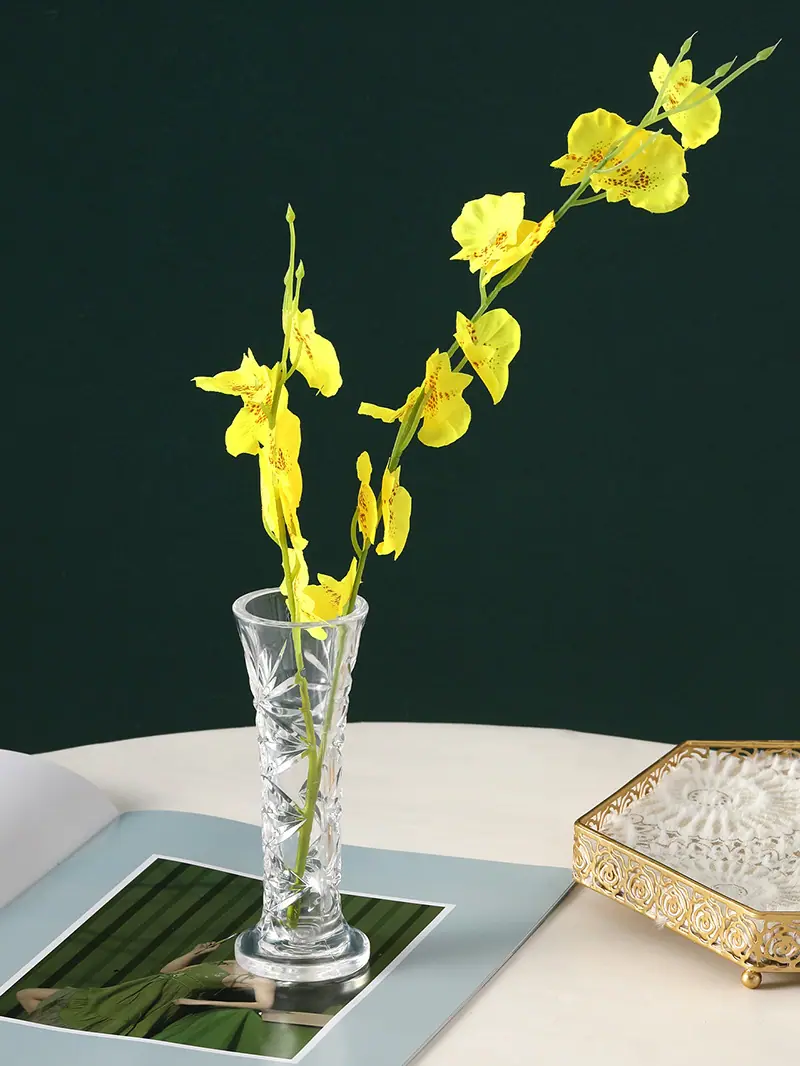 acrylic vase