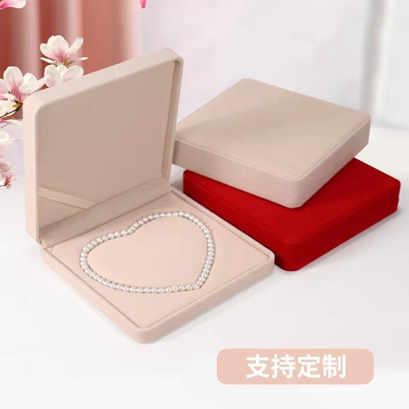 f6d71d2ef7f749cabf3372036a749b