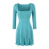Vestido de Punto Estilo Francés Sexy Elegante Cuello Cuadrado Manga Corta Otoño Nueva Llegada Ceñidor de Cintura Adelgazante Favorecedor Falda Corta Chica Caliente