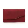 Bolso de Noche Nuevo de Imitación Ante con Decoración de Tira Metálica y Cadena, Bolso de Mano Cruzado con un Toque de Lujo, Adecuado para Damas de Honor, Estilo Chanel
