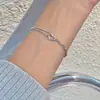 Pulseira Nova de Aço Inoxidável em Formato de Coração Europeia e Americana, Design de Nicho Fashionável para o Dia a Dia, Joia Simples, Elegante e Versátil