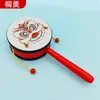 Brinquedos de Instrumentos Musicais Chineses Tambor de Chocalho Desenho Animado Tambor de Mão Infantil Tambor de Mão Chocalho de Bebê Sino de Mão Tambor de Chocalho Desenho Animado Atacado