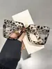 Nuevas gafas de sol de moda estilo callejero para hombres y mujeres, realzan el cutis y efecto adelgazante, montura cuadrada grande, doble puente, tendencia de moda europea y americana, populares en TikTok