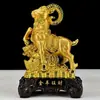 Presente do Ano do Carneiro: Figura Criativa de Ovelha Trazedora de Sorte Estilo Chinês em Areia Dourada Aveludada, Adequada para Presentes de Reunião Anual de Companhia de Seguros, Atacado