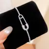 Pulsera de Clip de Papel Ovalada de Circonita Transfronteriza Europea y Americana para Mujer, Pulsera de Lujo Ligero de Alta Gama, Joyería de Mano Exquisita Versátil a la Moda