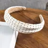 Diadema con Diseño de Corona Alta para Hacer que el Rostro Parezca Más Pequeño, Lujo Ligero, Antideslizante, Tejido, Patrón de Cuadros y Lunares, Sensación de Alta Gama para Adultos y Mujeres Jóvenes