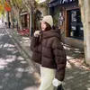 Chamarra acolchada con capucha de corte holgado, chaqueta de algodón cálida y elegante 2026, abrigo corto de invierno con capucha de moda para mujer