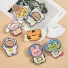 Insignia Serie Oso Espacio Creativo DIY Acrílico Mochila Estudiante Funda de Teléfono Parche Decorativo Broche