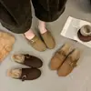 Mules retro versátiles cerrados sin cordones para mujer, nuevo estilo otoño/invierno 2026, de suela plana, de felpa, peludos, pantuflas tipo mule