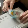 Taza maestra de cerámica pintada a mano con motivos de mariposas apiladas, nuevo juego de té kung fu estilo chino, taza de degustación de té, decoración bajo vidriado
